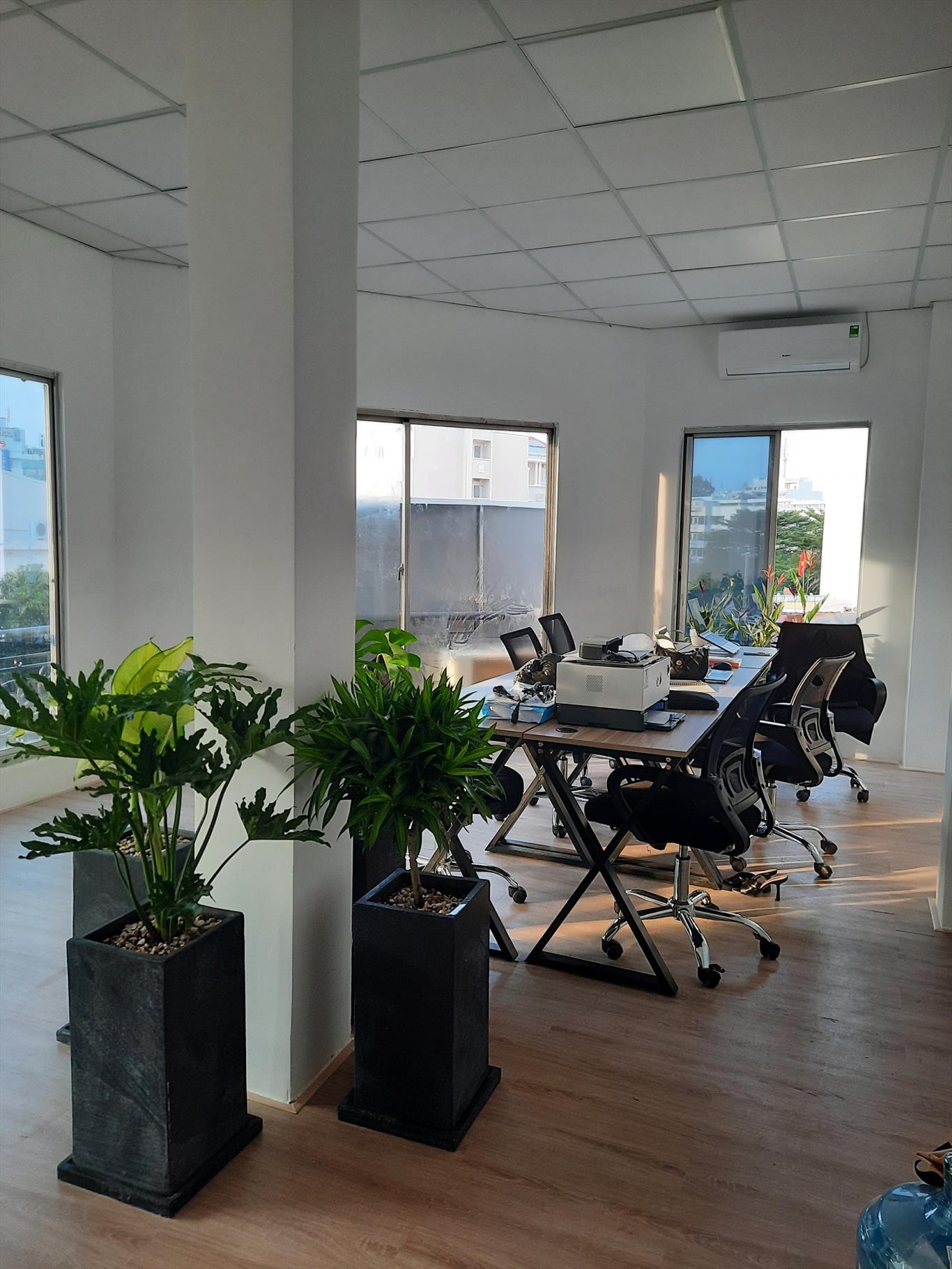 Phân Tích Ưu Và Nhược Điểm Của Văn Phòng Truyền Thống, Co-working, Văn Phòng Trọn Gói