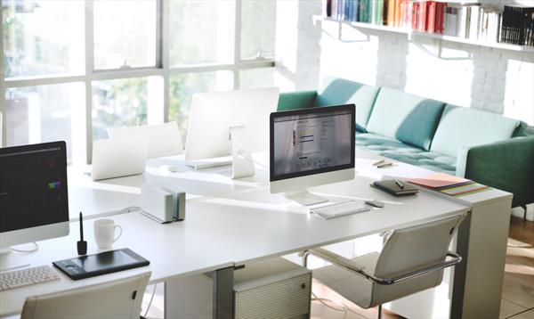 Giải mã Sự khác biệt giữa Serviced Office và Co-Working Space cho doanh nghiệp 